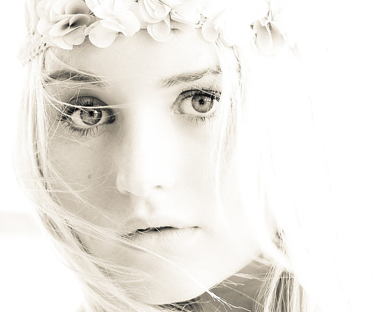 Artist Angelo Halk